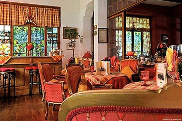 Hotel Les Cygnes (Evian-les-Bains)